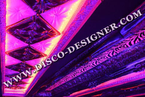 Panou ornamental RGB DMX LED pentru tavan, cu ramă cu finisaj lustruit de oglindă şi decoraţiuni făcute la comandă, cu dimensiuni făcute la comandă