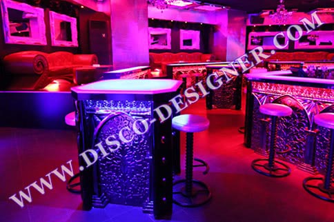 LED ORNAMENTAL TABLE - mirrored relief